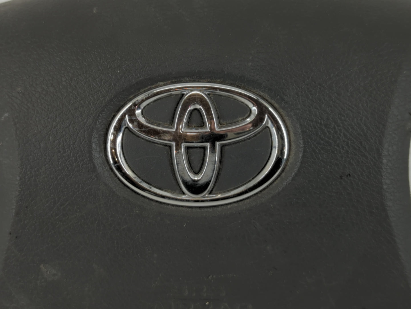 2007-2011 Toyota Camry Air Bag Driver Left Steering Wheel Mounted P/N:2EE7151806 Fits Fits 2007 2008 2009 2010 2011 OEM Used Auto Parts - Oemusedautoparts1.com
