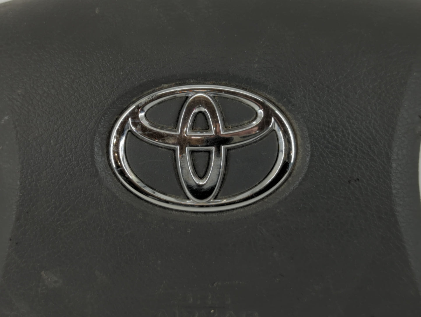 2007-2011 Toyota Camry Air Bag Driver Left Steering Wheel Mounted P/N:2EE7151806 Fits Fits 2007 2008 2009 2010 2011 OEM Used Auto Parts - Oemusedautoparts1.com