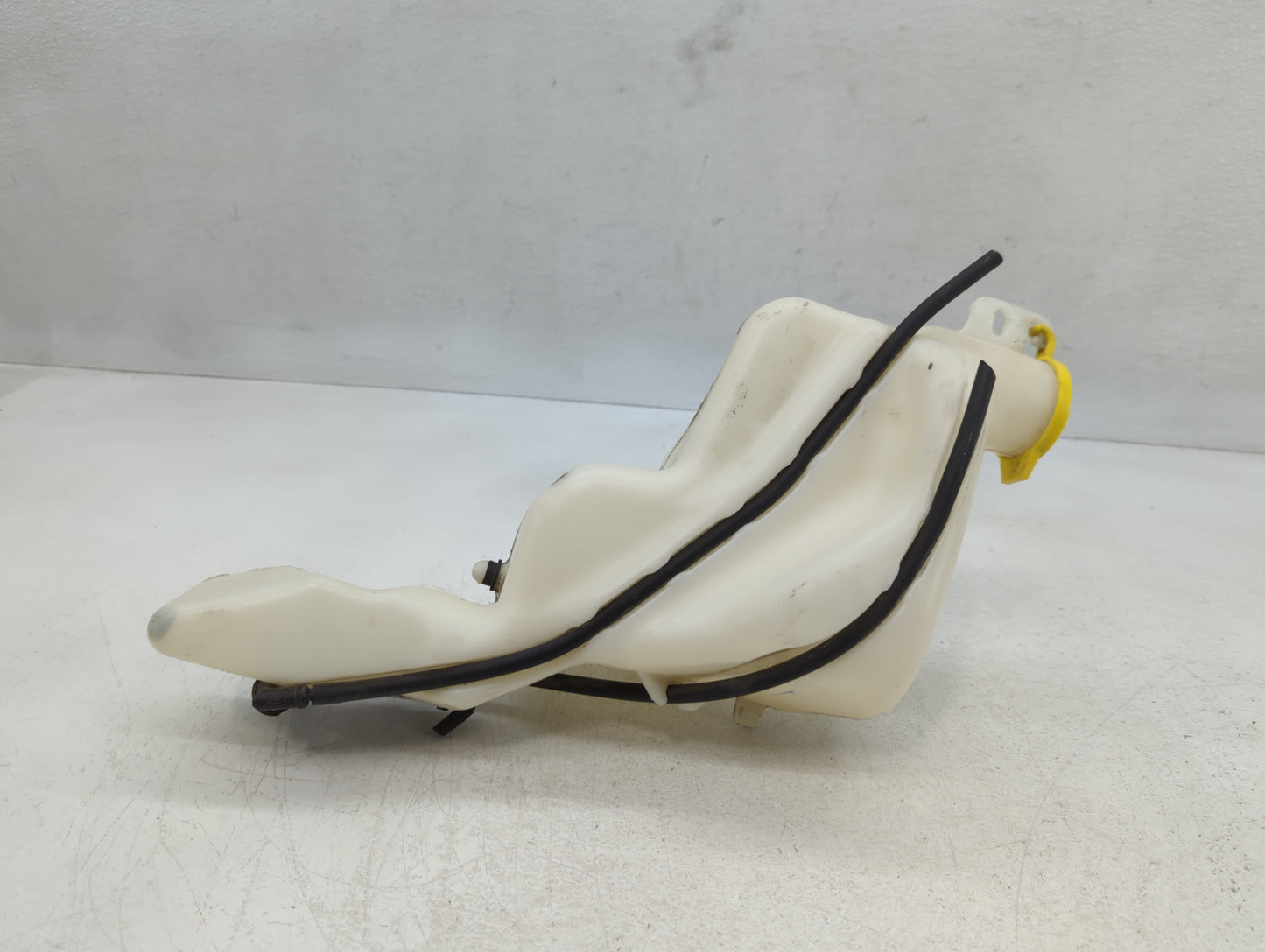 2007-2017 Jeep Patriot Windshield Washer Fluid Reservoir Bottle Oem - Oemusedautoparts1.com