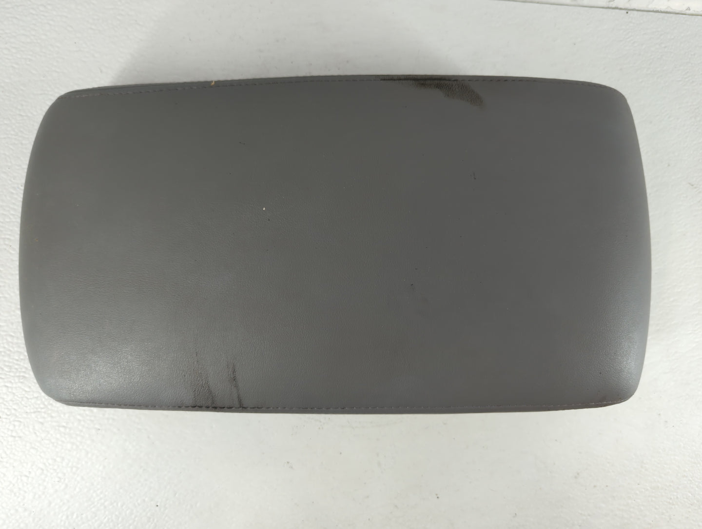 2010 Toyota Avalon Center Console Armrest Cover Lid Fits OEM Used Auto Parts - Oemusedautoparts1.com