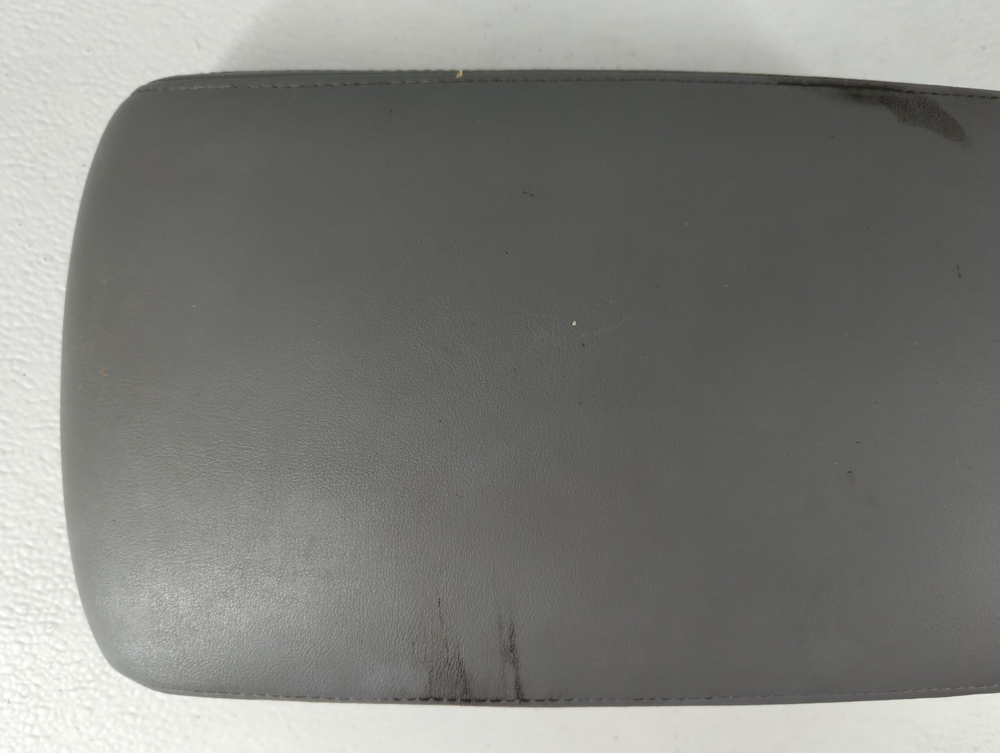 2010 Toyota Avalon Center Console Armrest Cover Lid Fits OEM Used Auto Parts - Oemusedautoparts1.com