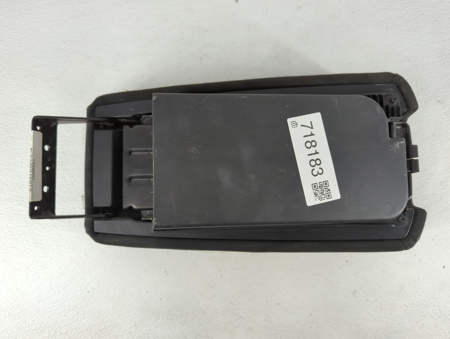 2014 Nissan Altima Center Console Armrest Cover Lid Fits OEM Used Auto Parts - Oemusedautoparts1.com