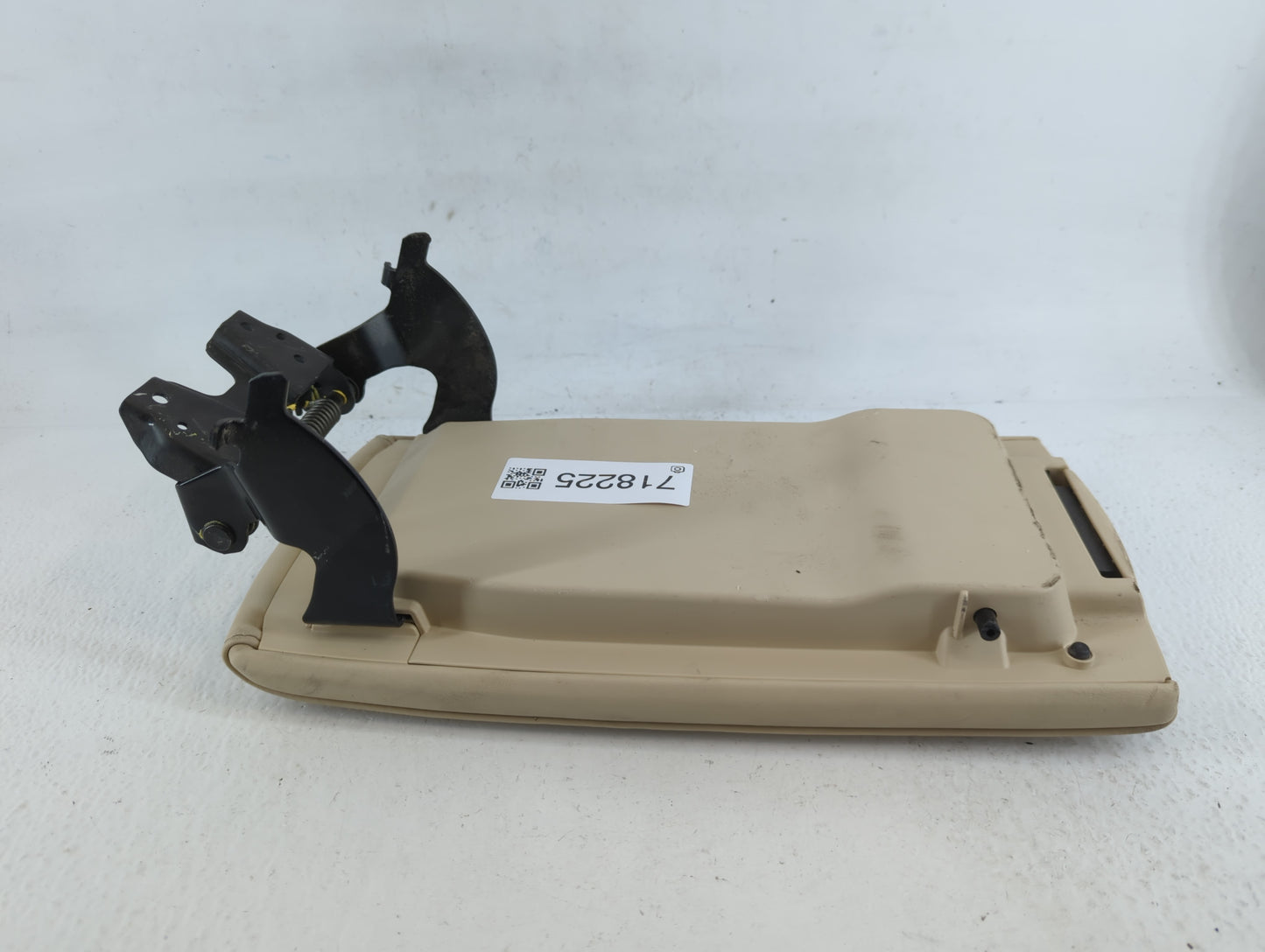 2014 Lexus Es300h Center Console Armrest Cover Lid Fits OEM Used Auto Parts - Oemusedautoparts1.com