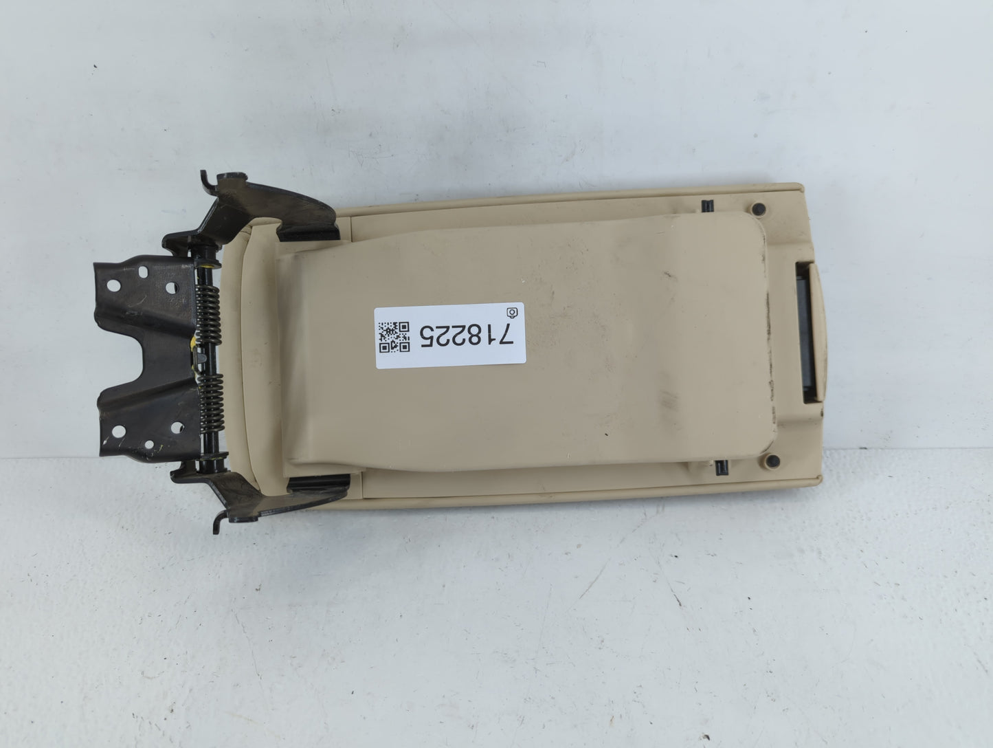 2014 Lexus Es300h Center Console Armrest Cover Lid Fits OEM Used Auto Parts - Oemusedautoparts1.com