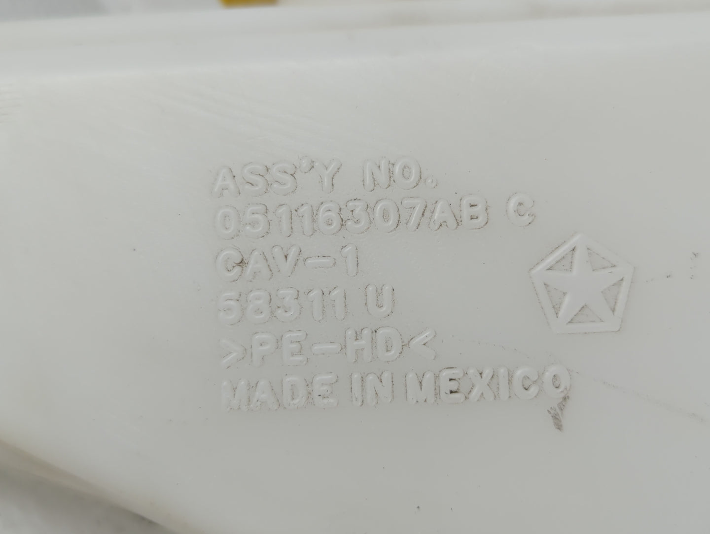 2016 Dodge Journey Windshield Washer Fluid Reservoir Bottle Oem - Oemusedautoparts1.com