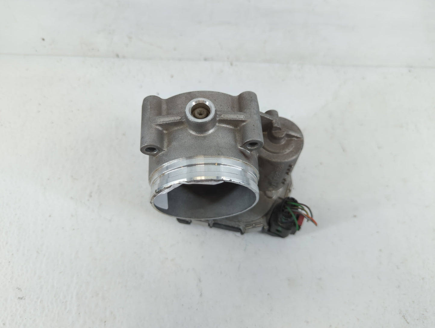 2011-2019 Audi Q7 Throttle Body P/N:A2C82493600 06E 133 062 H Fits OEM Used Auto Parts - Oemusedautoparts1.com