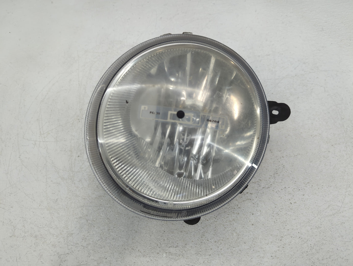 2007-2017 Jeep Patriot Driver Left Oem Head Light Headlight Lamp - Oemusedautoparts1.com