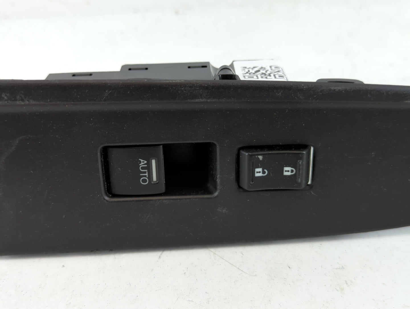 2017-2022 Gmc Acadia Master Power Window Switch Replacement Driver Side Left P/N:35760-TA0-A31-M1 Fits OEM Used Auto Parts - Oemusedautoparts1.com