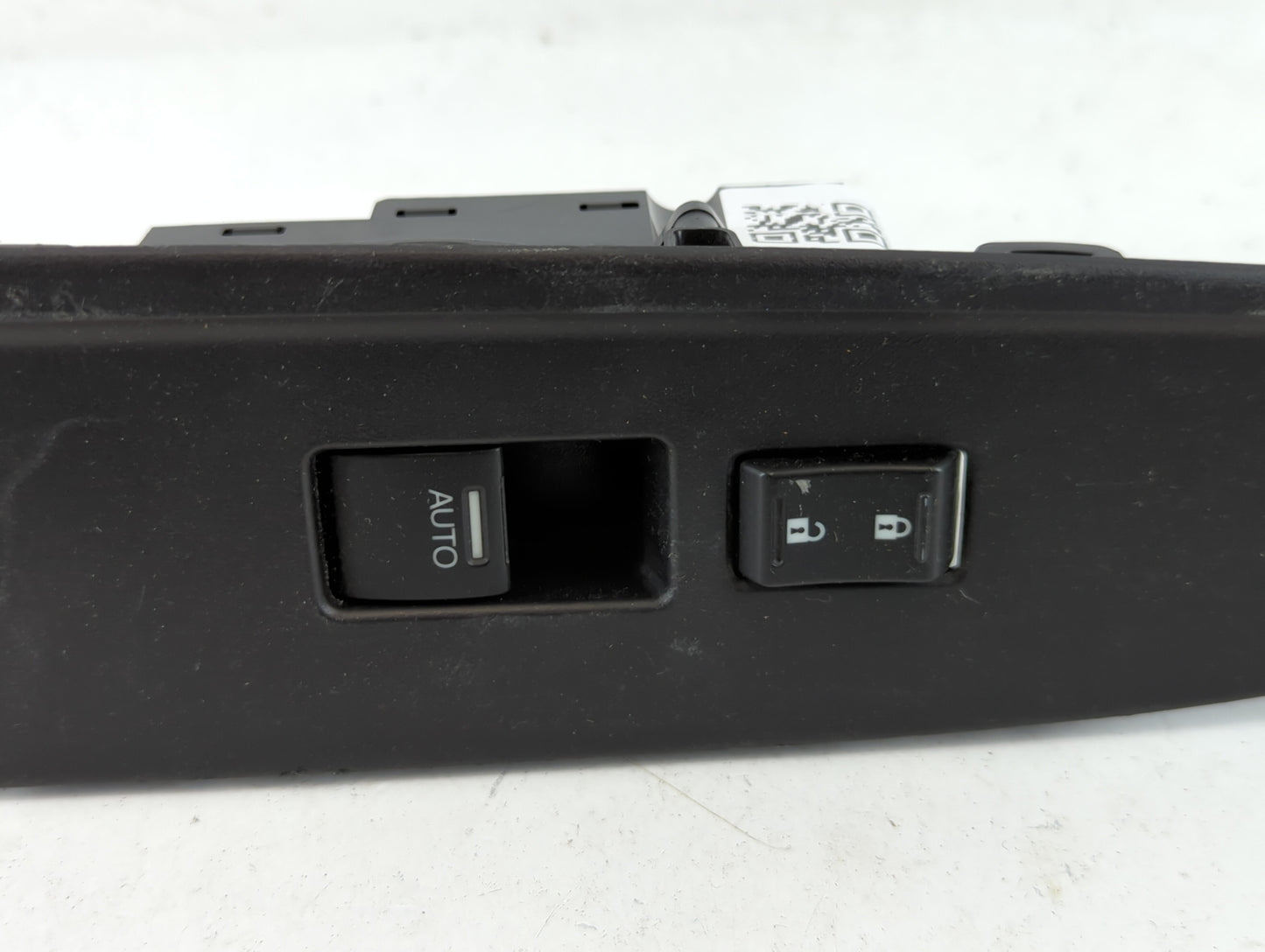 2017-2022 Gmc Acadia Master Power Window Switch Replacement Driver Side Left P/N:35760-TA0-A31-M1 Fits OEM Used Auto Parts - Oemusedautoparts1.com