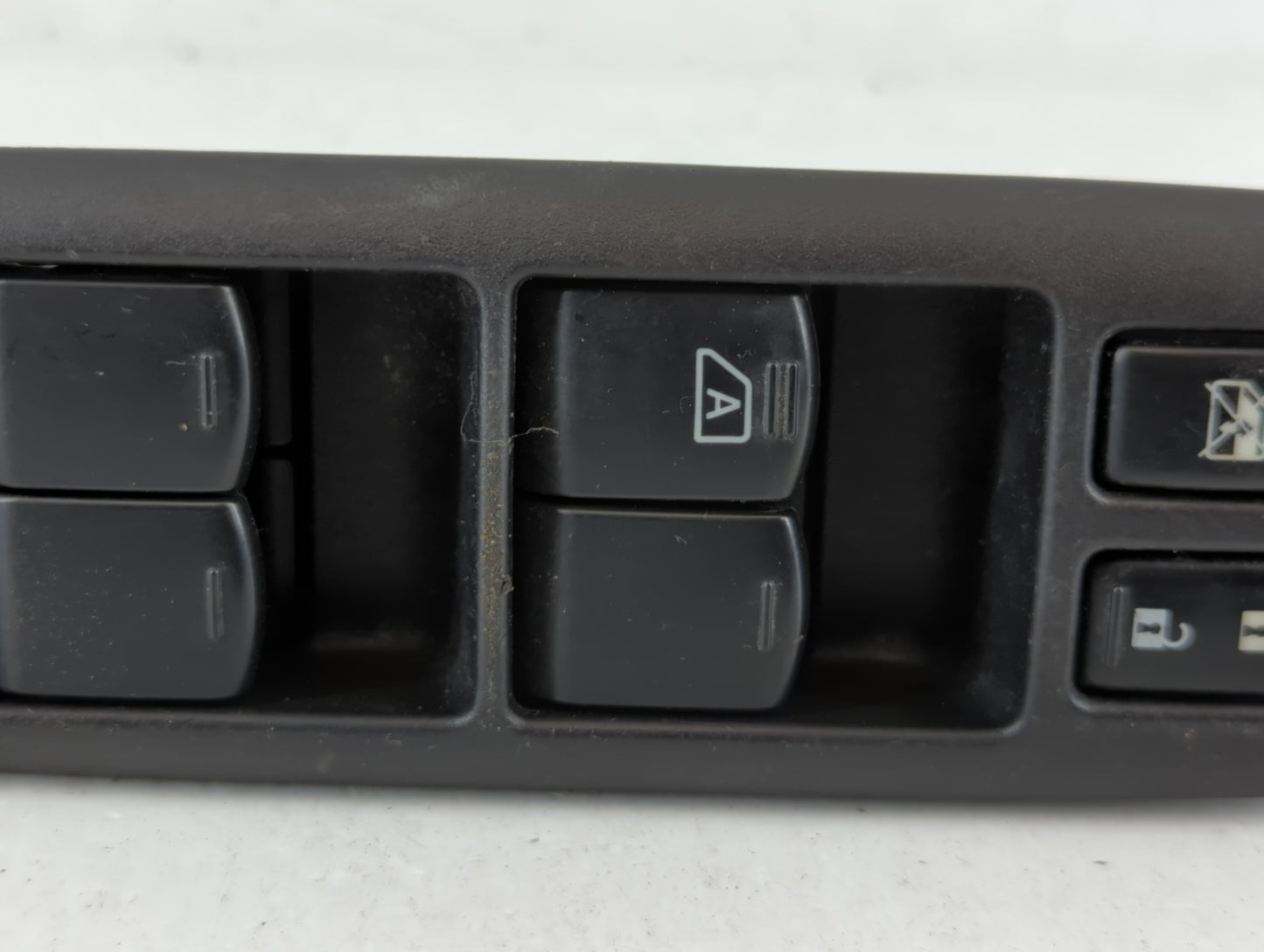 2011-2015 Nissan Rogue Master Power Window Switch Replacement Driver Side Left Fits Fits 2011 2012 2013 2014 2015 OEM Used Auto Parts - Oemusedautoparts1.com