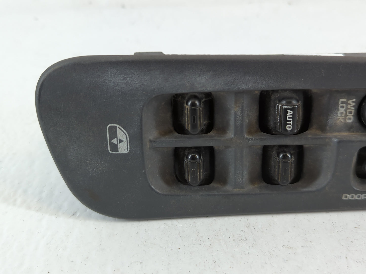 2002-2008 Dodge Ram 1500 Master Power Window Switch Replacement Driver Side Left P/N:211208 39754D Fits OEM Used Auto Parts - Oemusedautoparts1.com