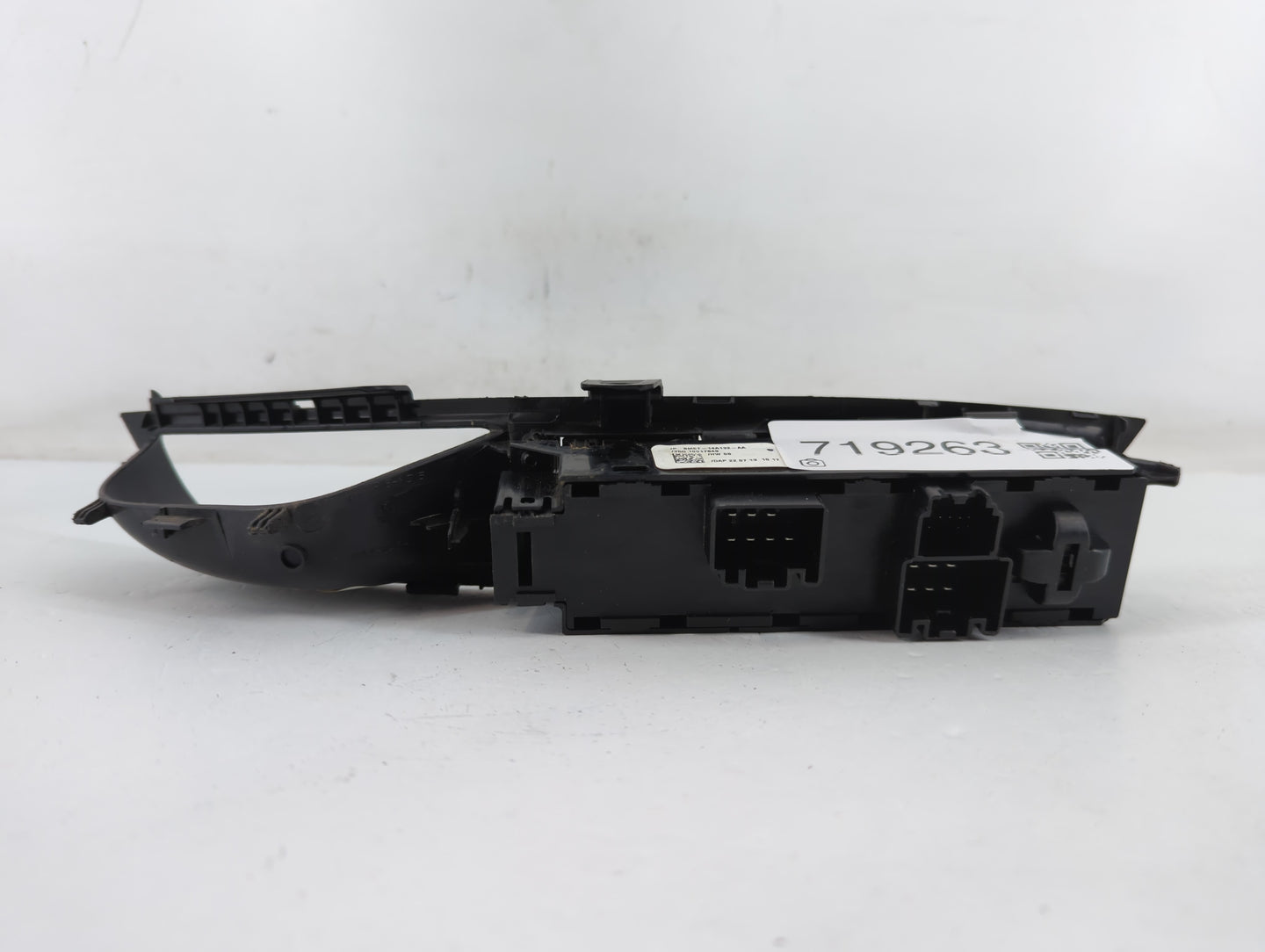 2012-2018 Ford Focus Master Power Window Switch Replacement Driver Side Left P/N:BM5T-14A132-AA Fits OEM Used Auto Parts - Oemusedautoparts1.com