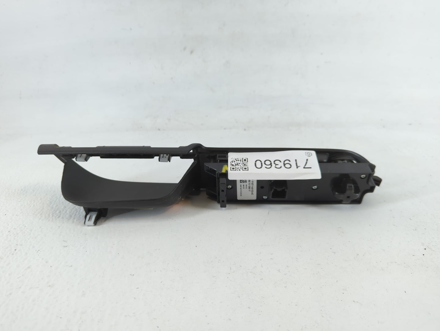 2013-2019 Ford Escape Master Power Window Switch Replacement Driver Side Left P/N:F1ET-14A132-AC Fits OEM Used Auto Parts - Oemusedautoparts1.com