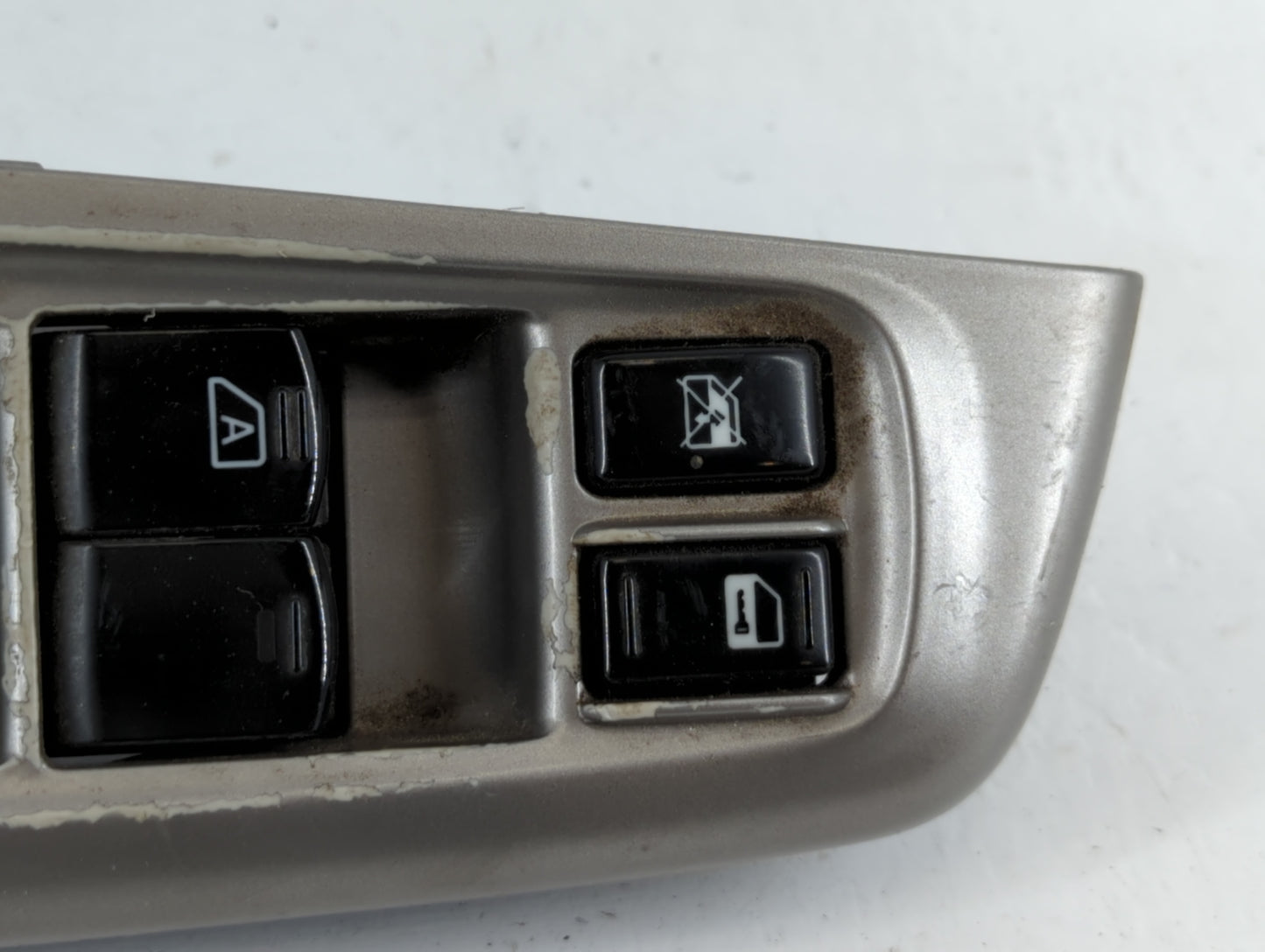 2009-2010 Subaru Forester Master Power Window Switch Replacement Driver Side Left P/N:94266FG030 Fits Fits 2008 2009 2010 OEM Used Auto Parts - Oemusedautoparts1.com