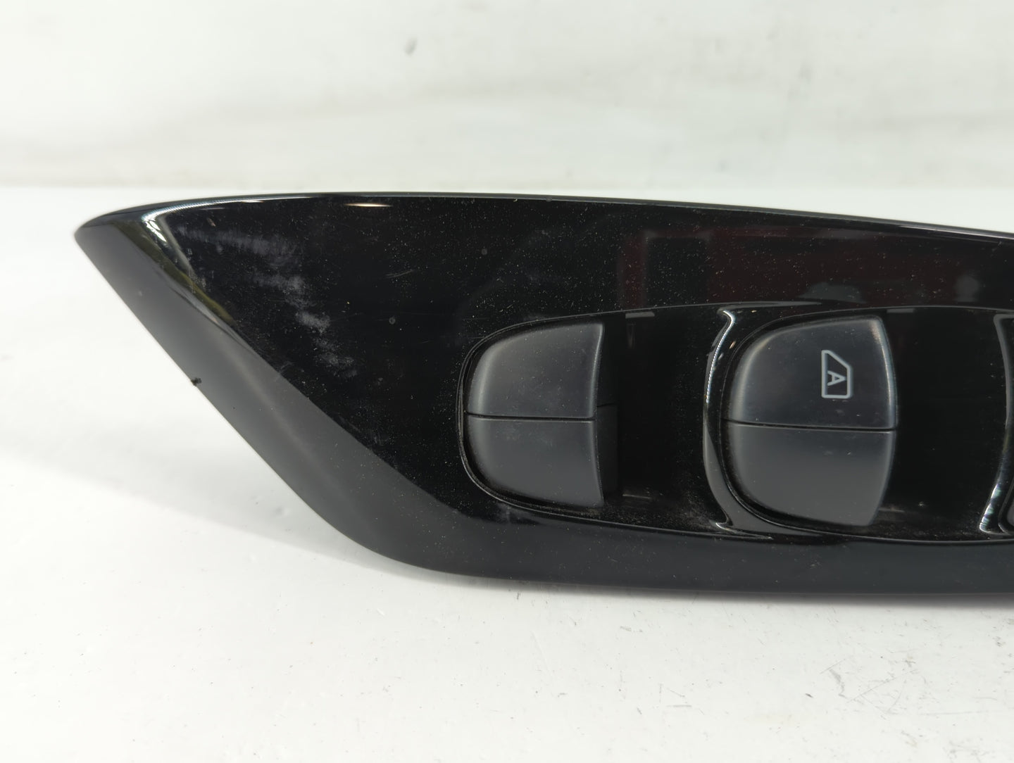 2018-2021 Nissan Leaf Master Power Window Switch Replacement Driver Side Left P/N:25401 5SA0A Fits Fits 2018 2019 2020 2021 OEM Used Auto Parts - Oemusedautoparts1.com