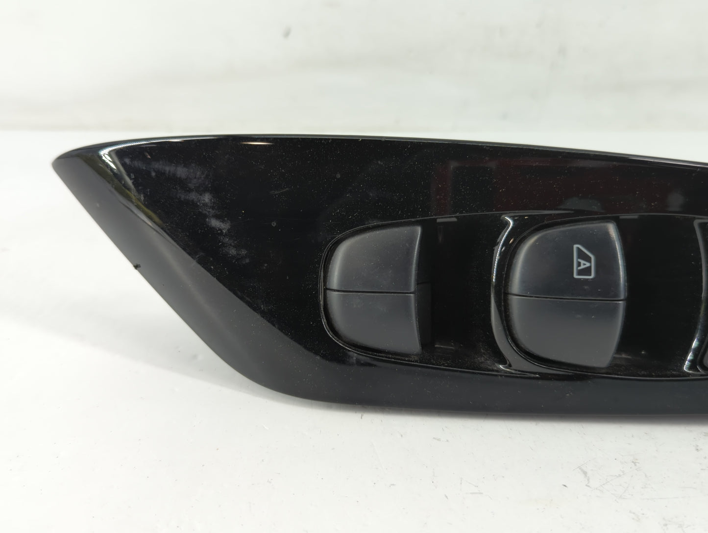 2018-2021 Nissan Leaf Master Power Window Switch Replacement Driver Side Left P/N:25401 5SA0A Fits Fits 2018 2019 2020 2021 OEM Used Auto Parts - Oemusedautoparts1.com
