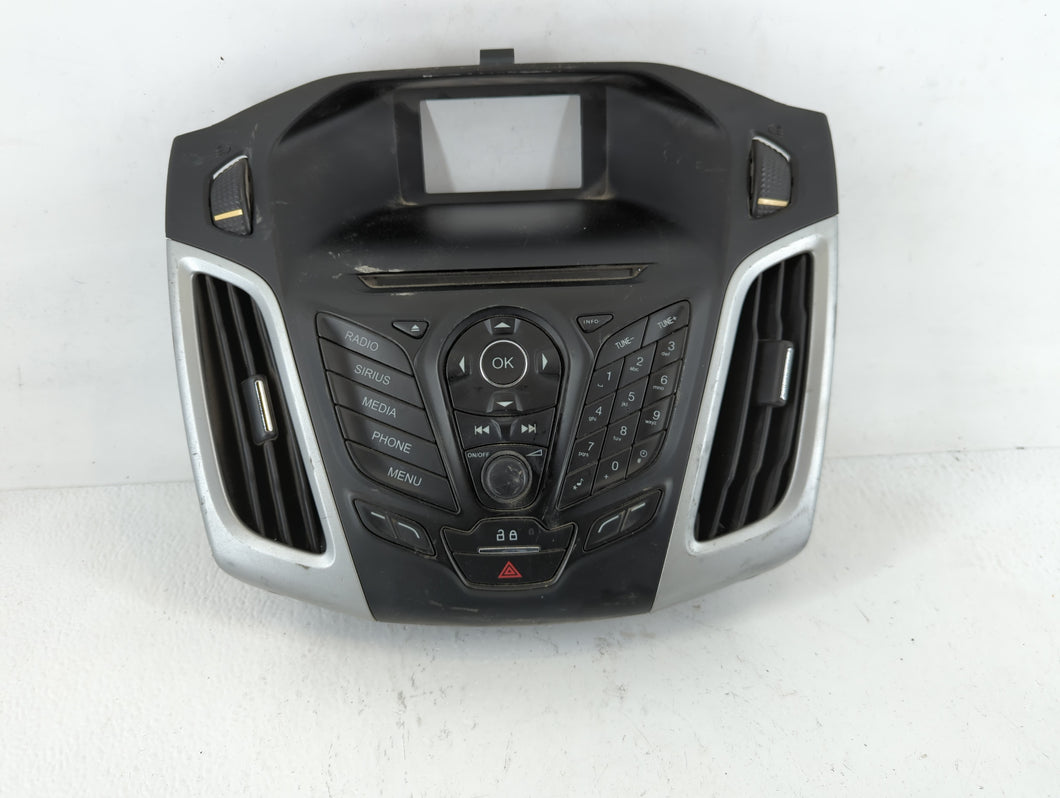 2012-2013 Ford Focus Radio AM FM Cd Player Receiver Replacement P/N:331 453 000 DM5T18K811KA Fits Fits 2012 2013 OEM Used Auto Parts