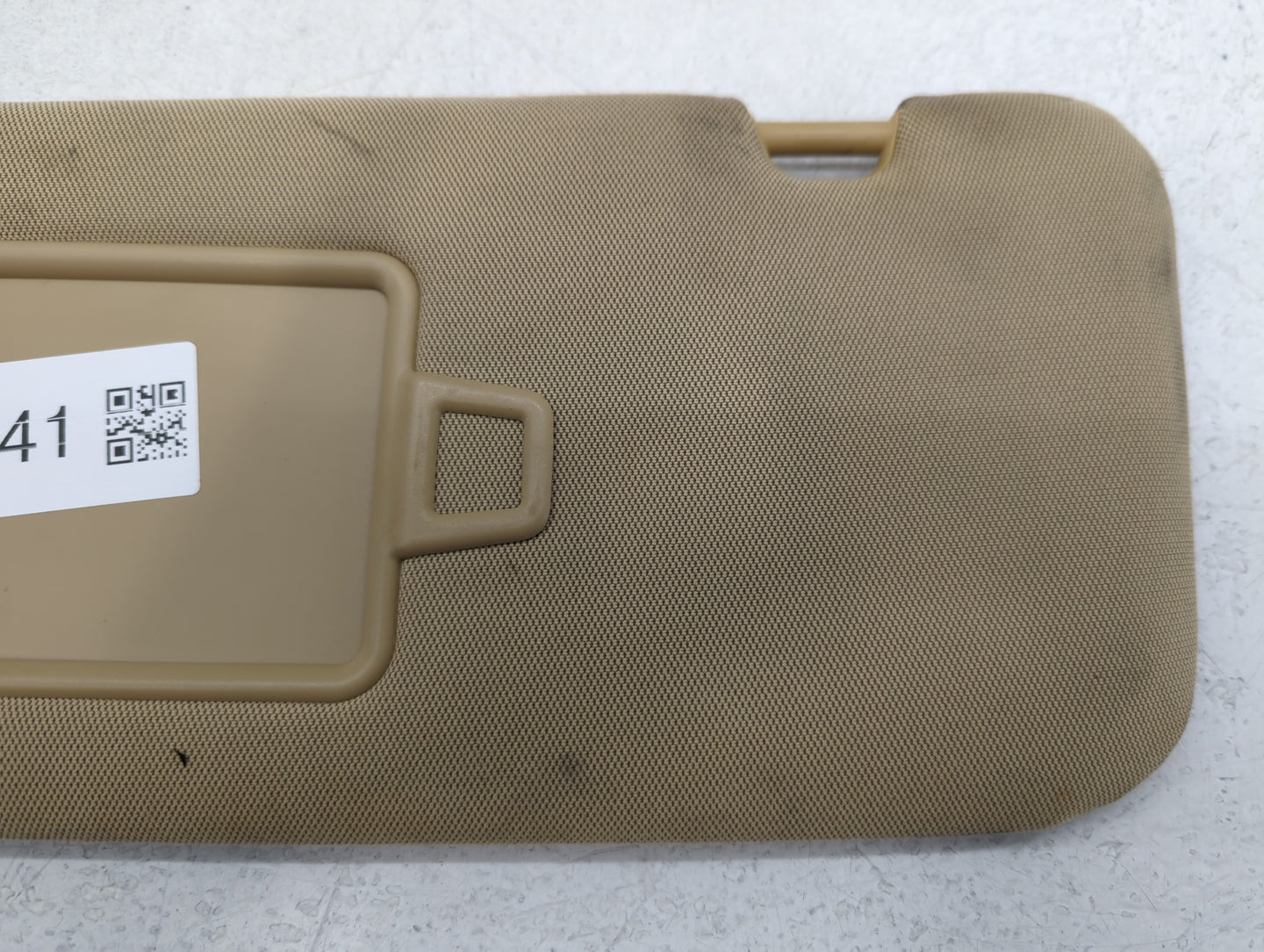 2015-2016 Hyundai Genesis Sun Visor Shade Replacement Driver Left Mirror Fits Fits 2015 2016 2017 2018 2019 2020 OEM Used Auto Parts - Oemusedautoparts1.com