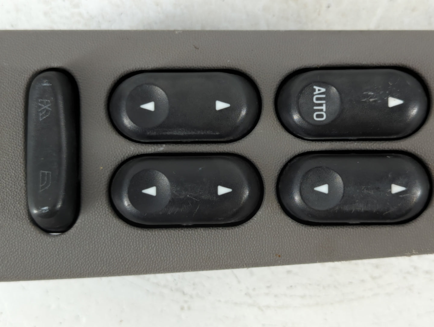 2000-2007 Ford Taurus Master Power Window Switch Replacement Driver Side Left P/N:1F1X-54218A83-AEW Fits OEM Used Auto Parts - Oemusedautoparts1.com
