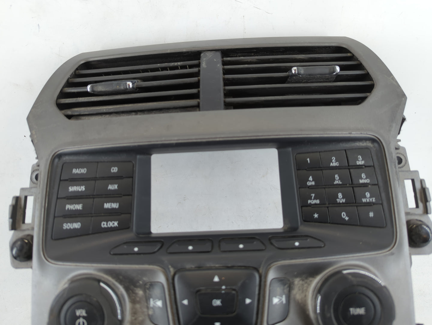 2013 Ford Explorer Radio AM FM Cd Player Receiver Replacement P/N:DB5T-18A802-AA Fits OEM Used Auto Parts - Oemusedautoparts1.com