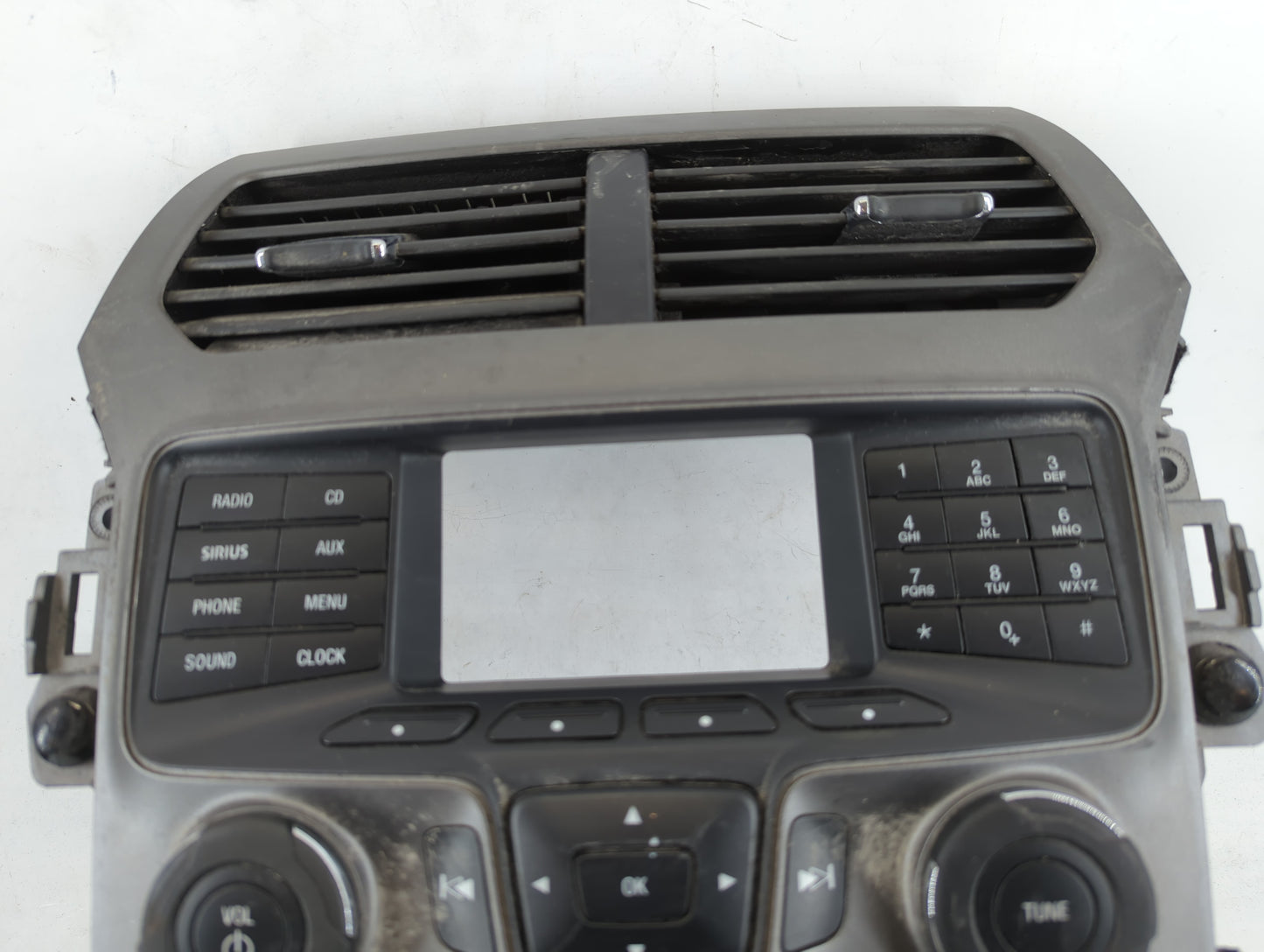 2013 Ford Explorer Radio AM FM Cd Player Receiver Replacement P/N:DB5T-18A802-AA Fits OEM Used Auto Parts - Oemusedautoparts1.com