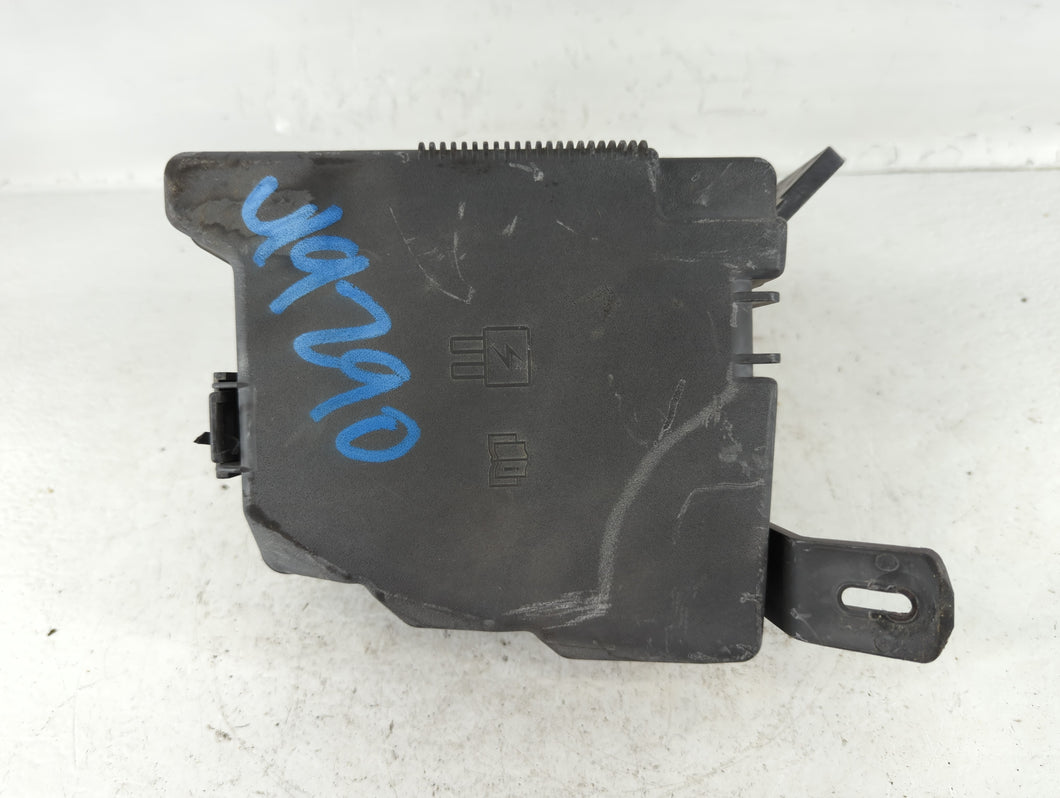 2011-2013 Ford Fiesta Fusebox Fuse Box Panel Relay Module P/N:AEBT-14A003 7171-3330-30 Fits Fits 2011 2012 2013 OEM Used Auto Parts