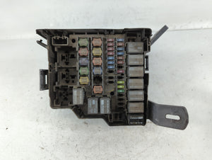 2011-2013 Ford Fiesta Fusebox Fuse Box Panel Relay Module P/N:AEBT-14A003 7171-3330-30 Fits Fits 2011 2012 2013 OEM Used Auto Parts