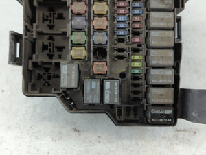 2011-2013 Ford Fiesta Fusebox Fuse Box Panel Relay Module P/N:AEBT-14A003 7171-3330-30 Fits Fits 2011 2012 2013 OEM Used Auto Parts