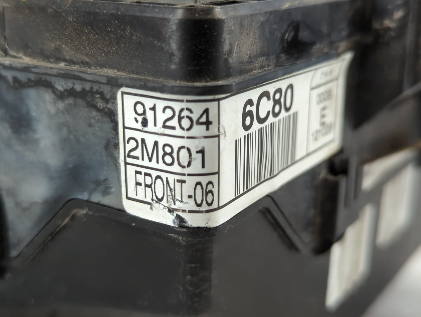 2013-2014 Hyundai Genesis Fusebox Fuse Box Panel Relay Module P/N:91264-2M801 Fits Fits 2013 2014 OEM Used Auto Parts - Oemusedautoparts1.com