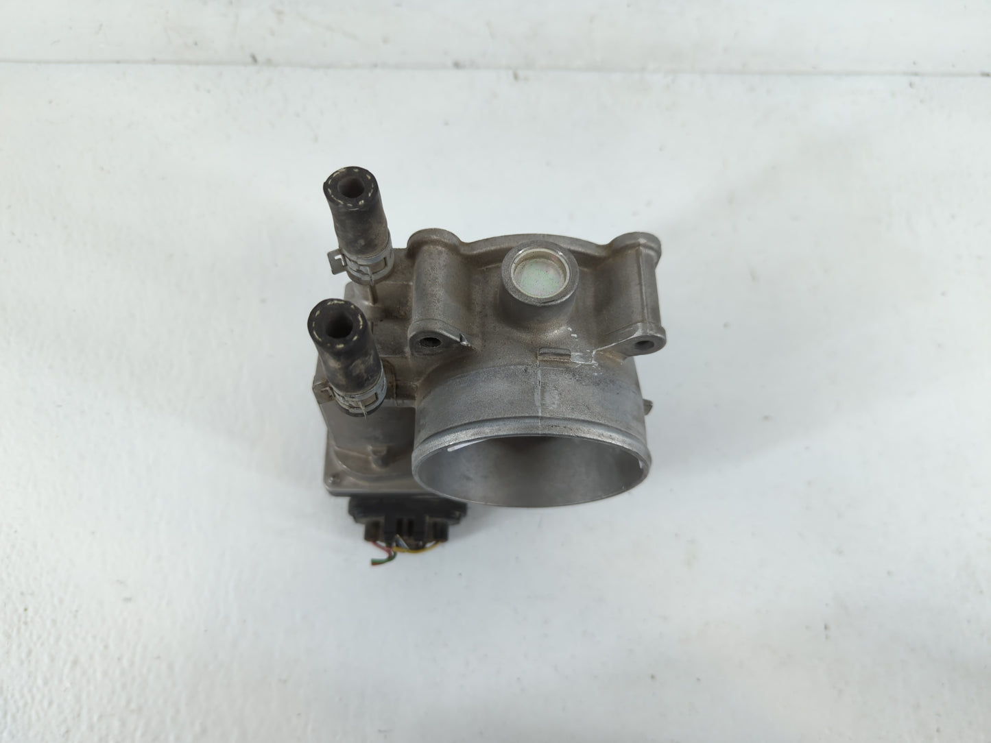 2007-2015 Lexus Rx350 Throttle Body P/N:22030-0P050 Fits OEM Used Auto Parts - Oemusedautoparts1.com