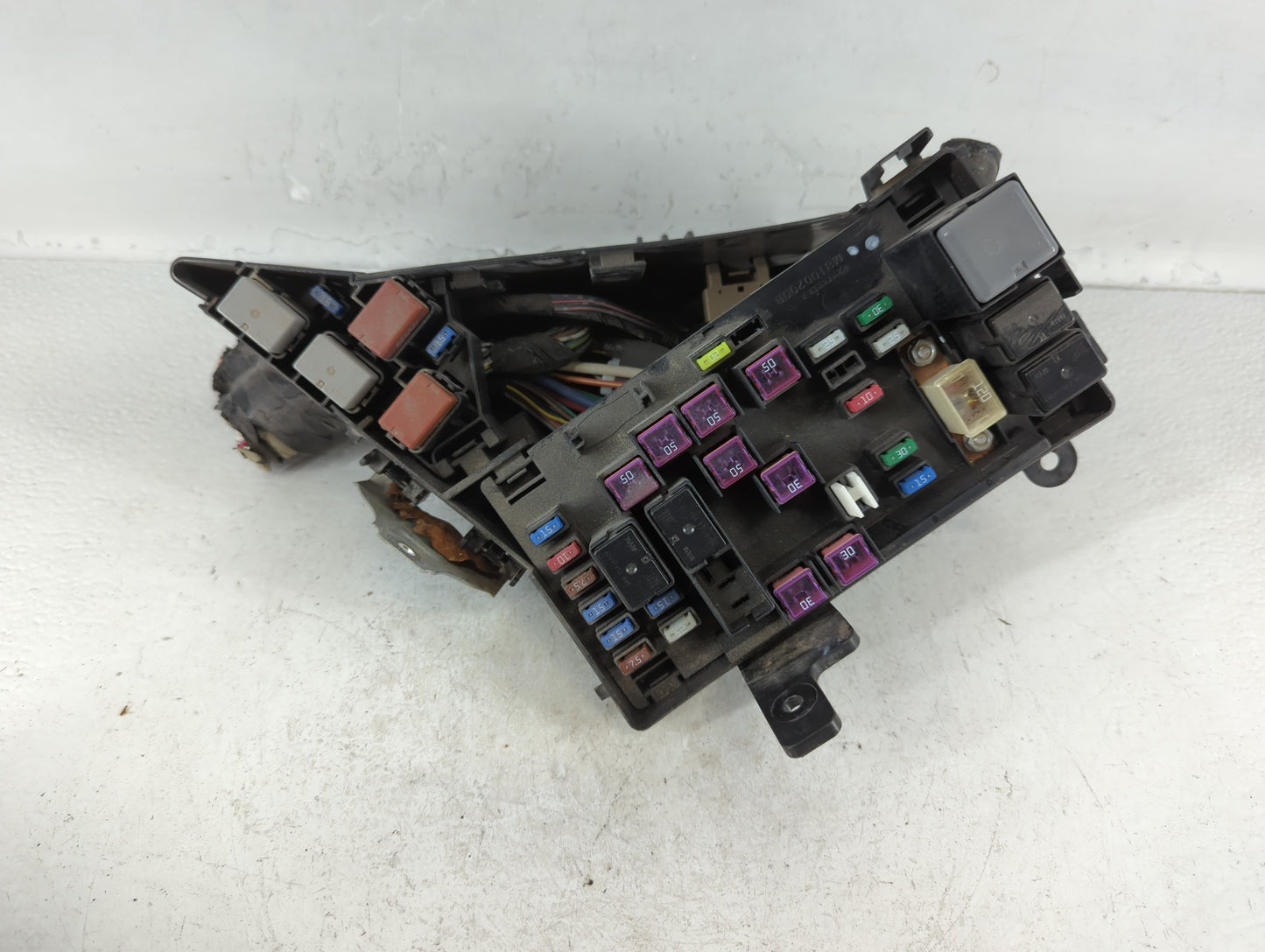 2010-2013 Subaru Forester Fusebox Fuse Box Panel Relay Module P/N:MB100200B Fits Fits 2010 2011 2012 2013 OEM Used Auto Parts - Oemusedautoparts1.com
