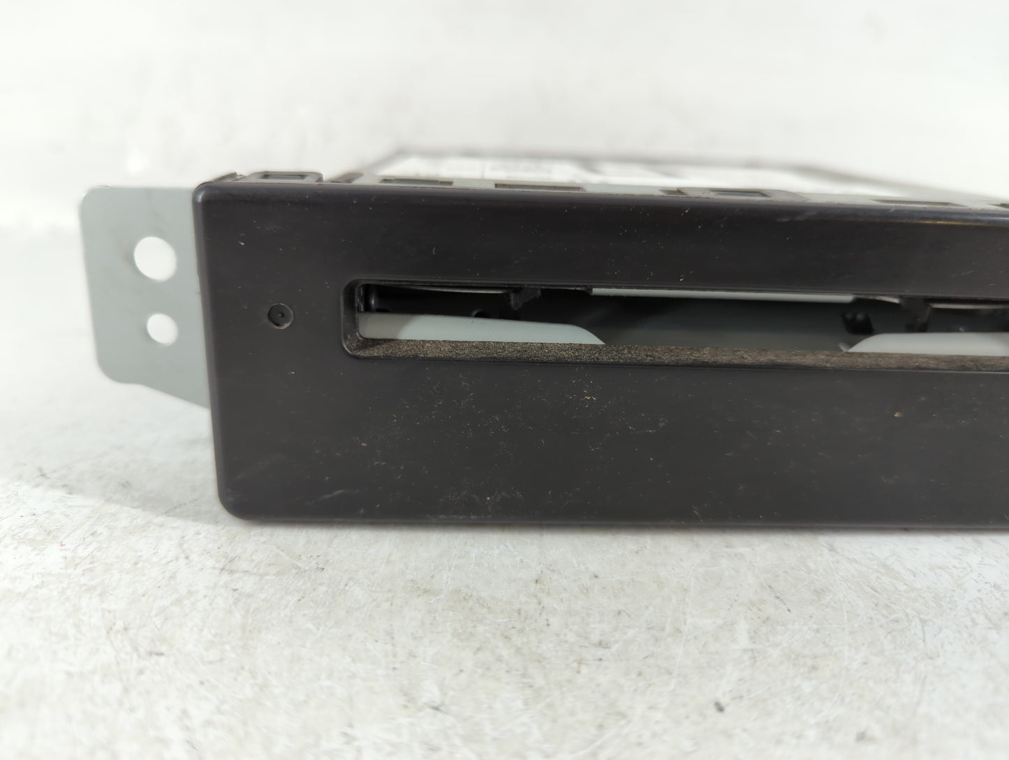 2016 Cadillac Srx Radio AM FM Cd Player Receiver Replacement P/N:84016435 Fits Fits 2015 2017 2018 2019 2020 OEM Used Auto Parts - Oemusedautoparts1.com