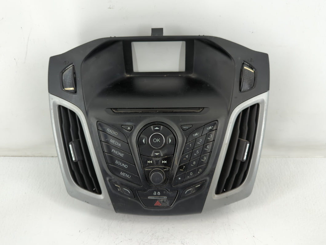 2013-2014 Ford Focus Radio AM FM Cd Player Receiver Replacement P/N:331 452 000 DM5T18K811LA Fits Fits 2013 2014 OEM Used Auto Parts