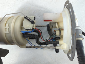 2015-2021 Jeep Renegade Electrical Gas Fuel Pump Assembly