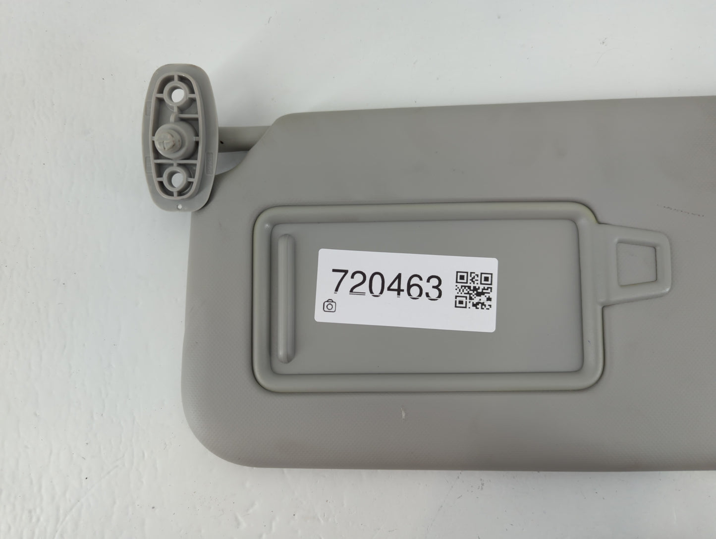 2020-2021 Kia Soul Sun Visor Shade Replacement Passenger Right Mirror Fits Fits 2020 2021 OEM Used Auto Parts - Oemusedautoparts1.com