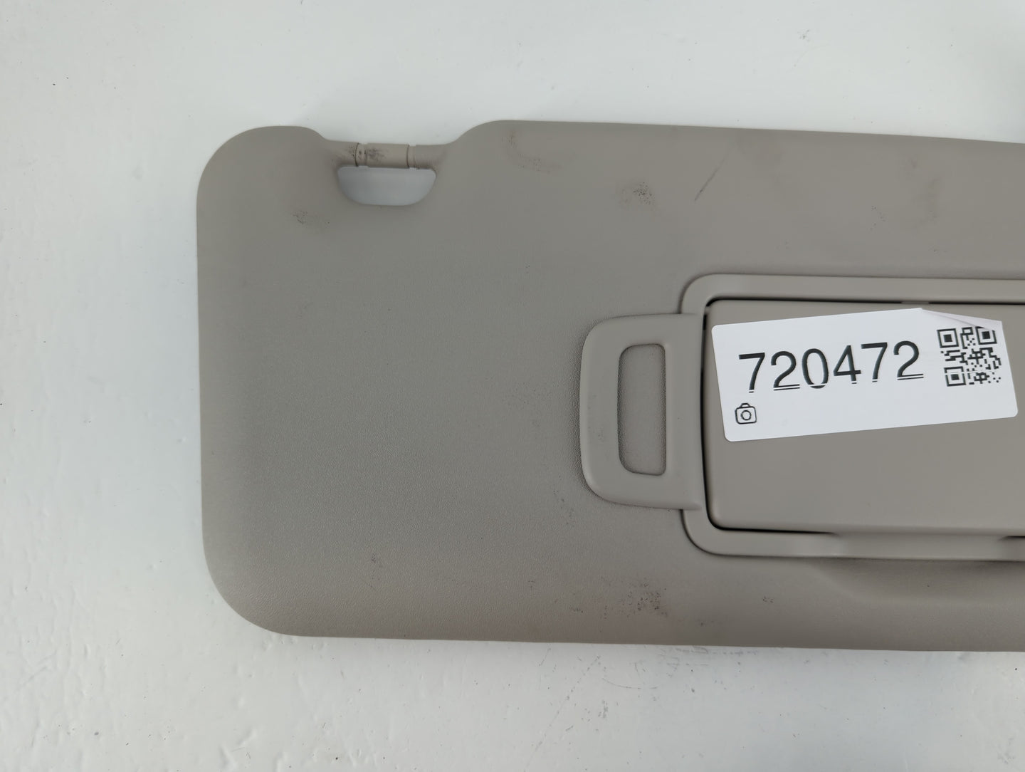 2020-2022 Nissan Sentra Sun Visor Shade Replacement Passenger Right Mirror Fits Fits 2020 2021 2022 OEM Used Auto Parts - Oemusedautoparts1.com