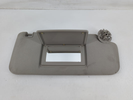 2015-2016 Chevrolet Trax Sun Visor Shade Replacement Passenger Right Mirror Fits Fits 2015 2016 OEM Used Auto Parts - Oemusedautoparts1.com