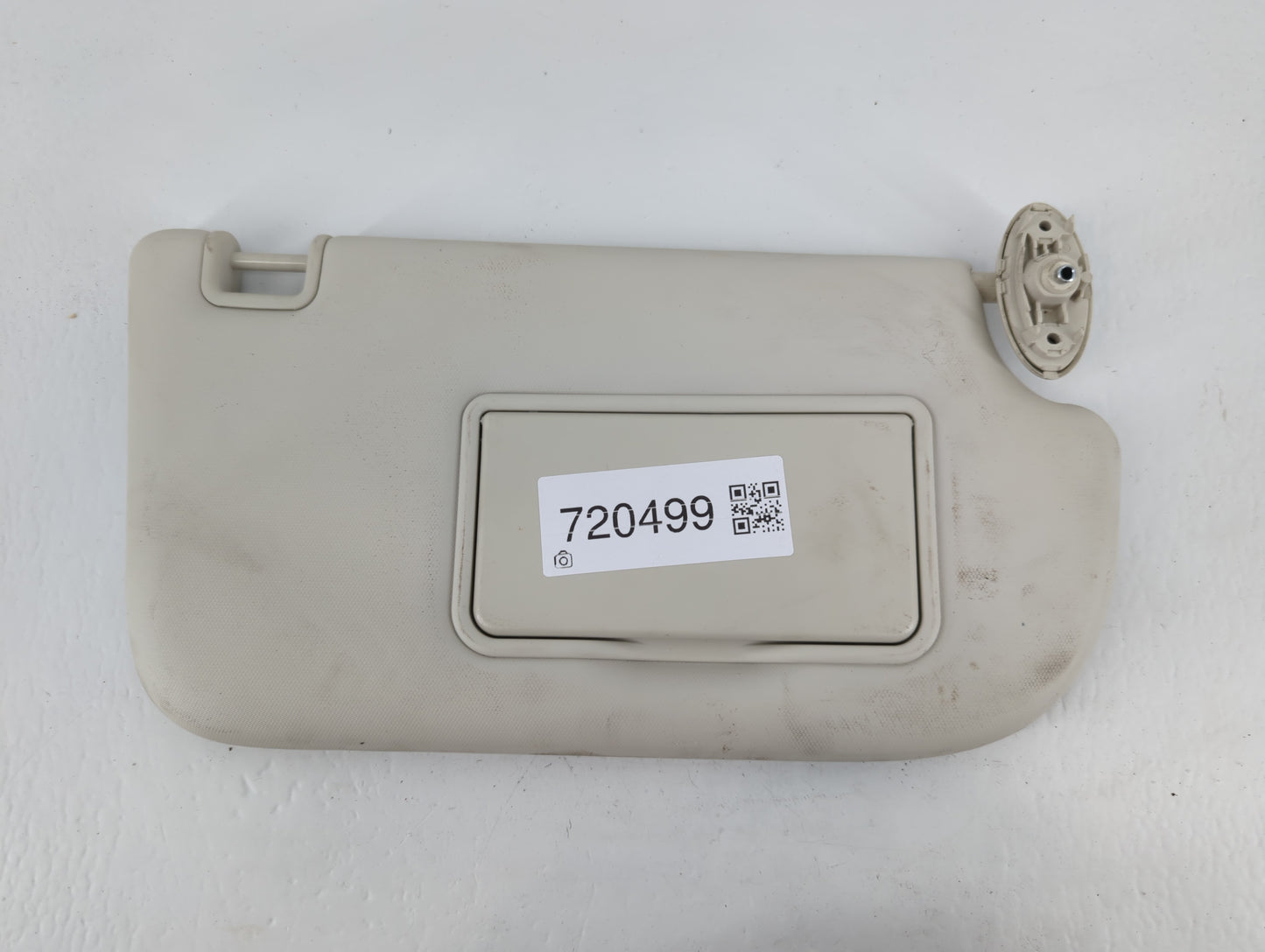 2013-2015 Ford Focus Sun Visor Shade Replacement Passenger Right Mirror Fits Fits 2013 2014 2015 OEM Used Auto Parts - Oemusedautoparts1.com