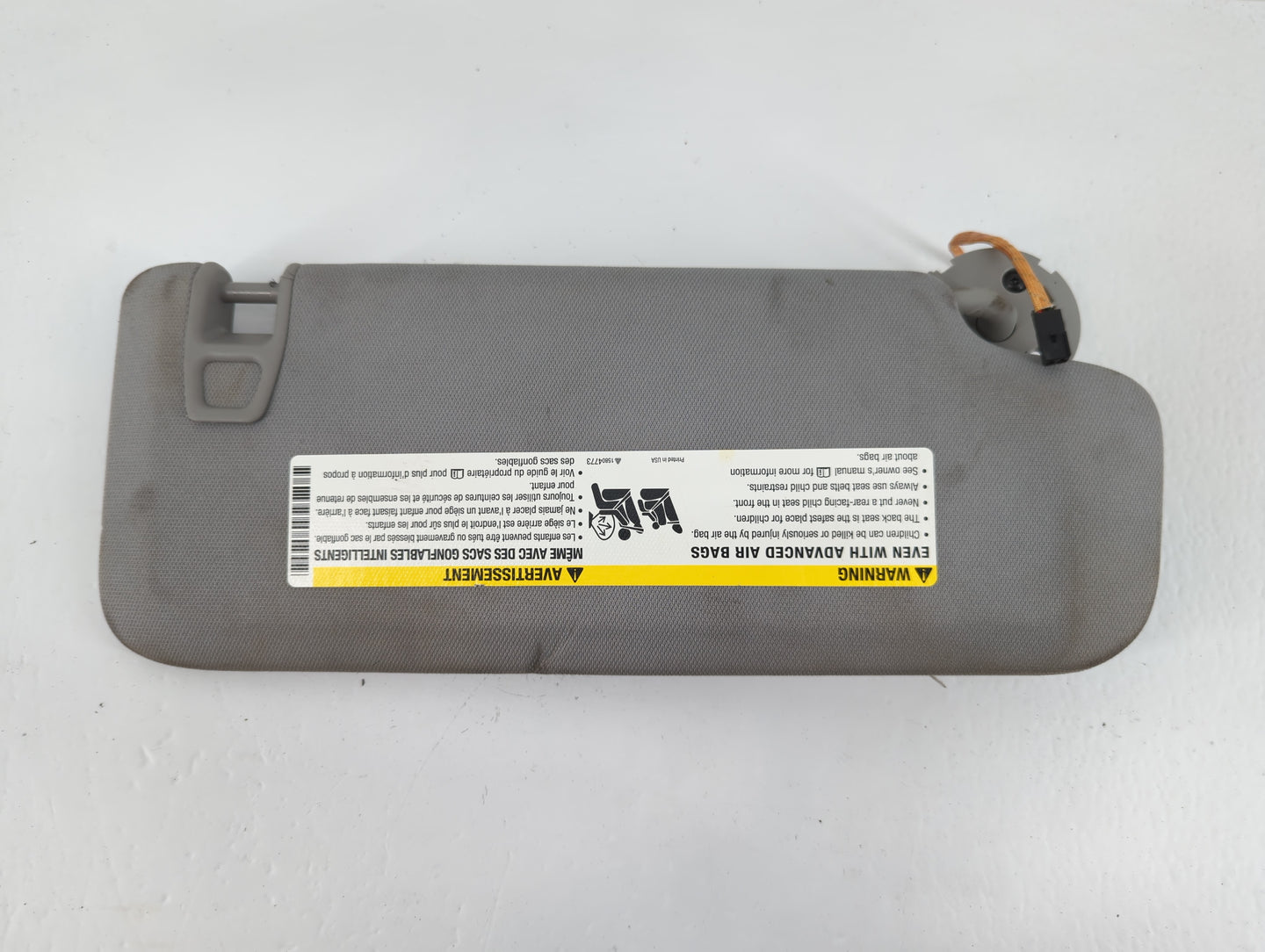 2016-2021 Chevrolet Malibu Sun Visor Shade Replacement Driver Left Mirror Fits Fits 2016 2017 2018 2019 2020 2021 OEM Used Auto Parts - Oemusedautoparts1.com