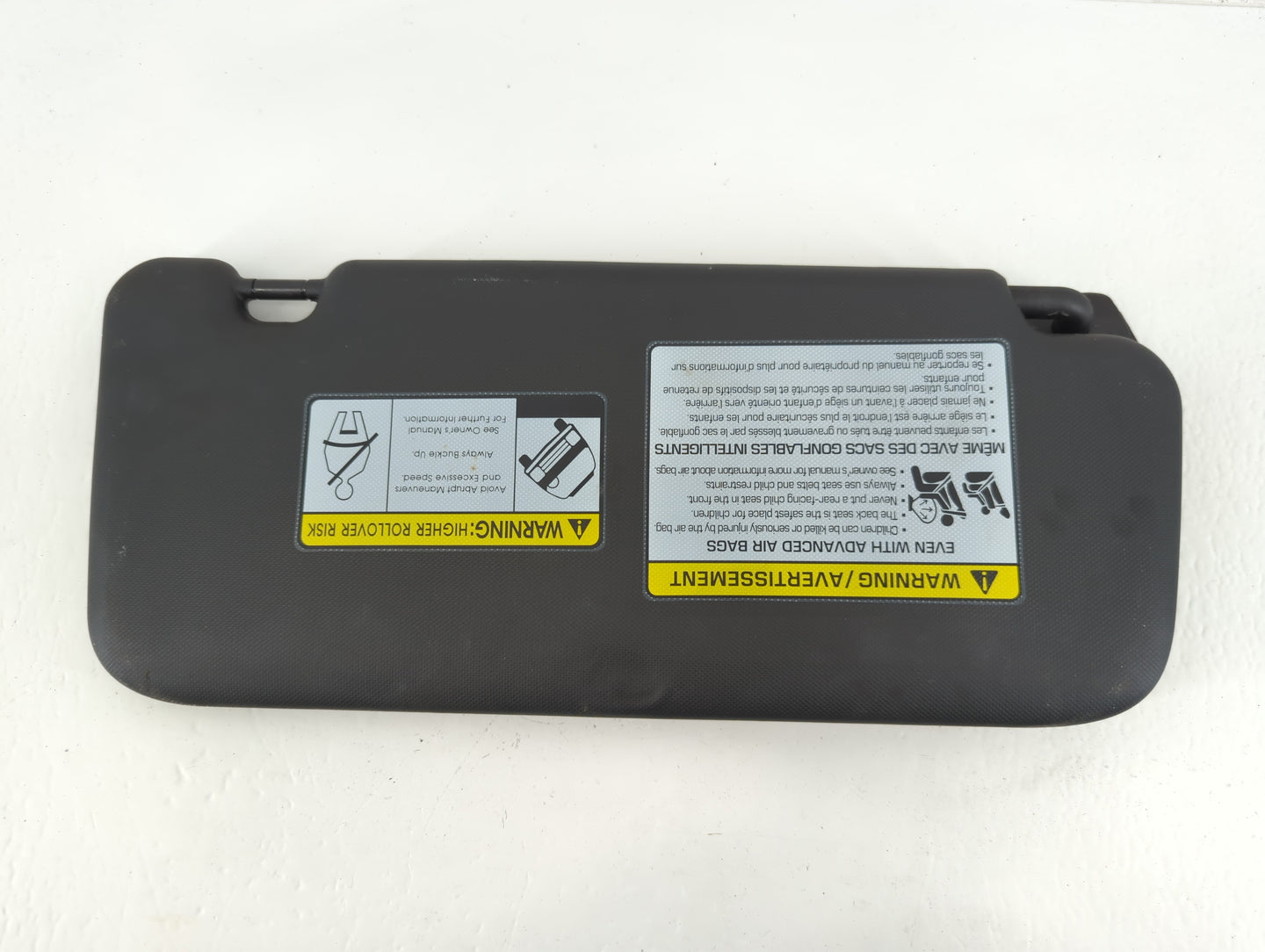 2018-2021 Hyundai Kona Sun Visor Shade Replacement Passenger Right Mirror Fits Fits 2018 2019 2020 2021 OEM Used Auto Parts - Oemusedautoparts1.com