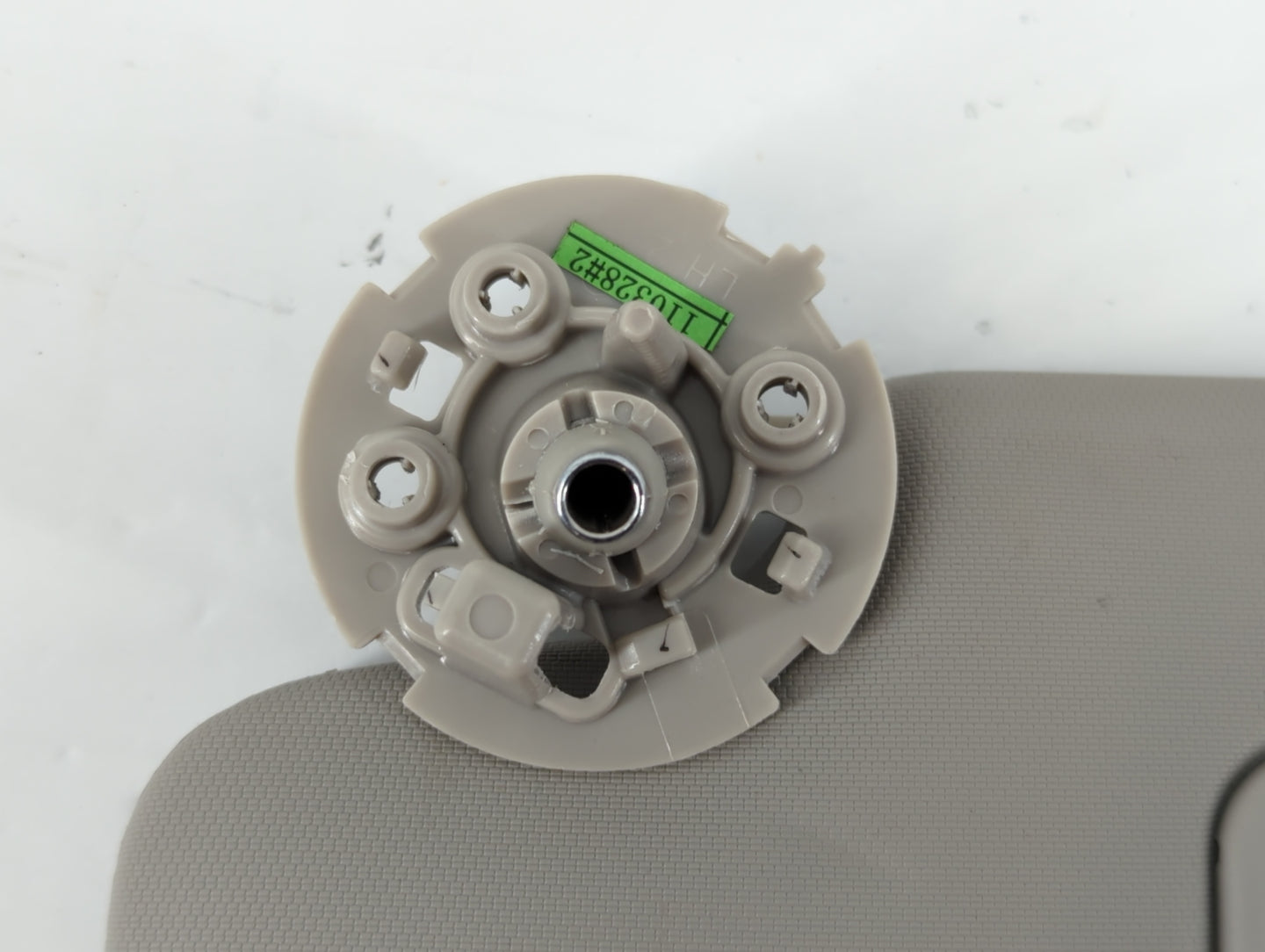 2011-2016 Chevrolet Cruze Sun Visor Shade Replacement Driver Left Mirror Fits Fits 2011 2012 2013 2014 2015 2016 OEM Used Auto Parts - Oemusedautoparts1.com