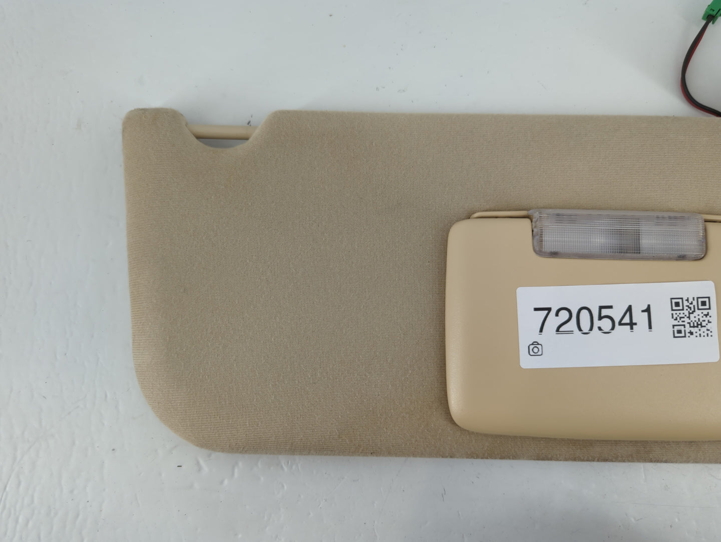 2008-2009 Ford Taurus X Sun Visor Shade Replacement Passenger Right Mirror Fits Fits 2008 2009 OEM Used Auto Parts - Oemusedautoparts1.com