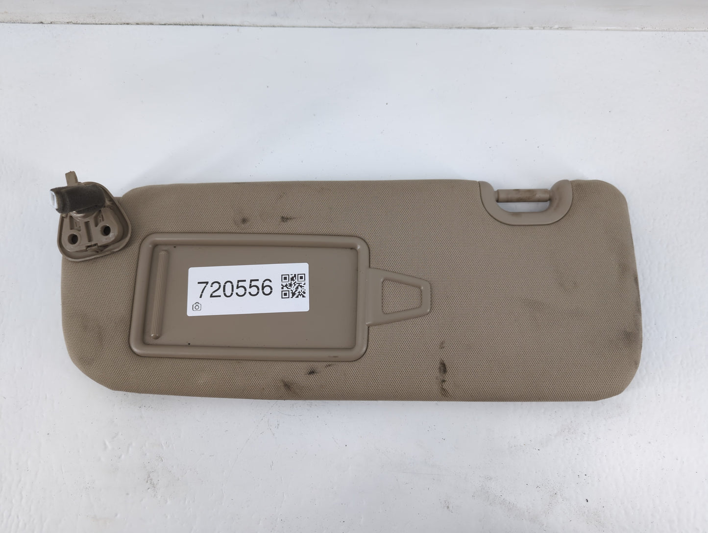2013-2019 Hyundai Santa Fe Sun Visor Shade Replacement Driver Left Mirror Fits Fits 2013 2014 2015 2016 2017 2018 2019 OEM Used Auto Parts - Oemusedautoparts1.com