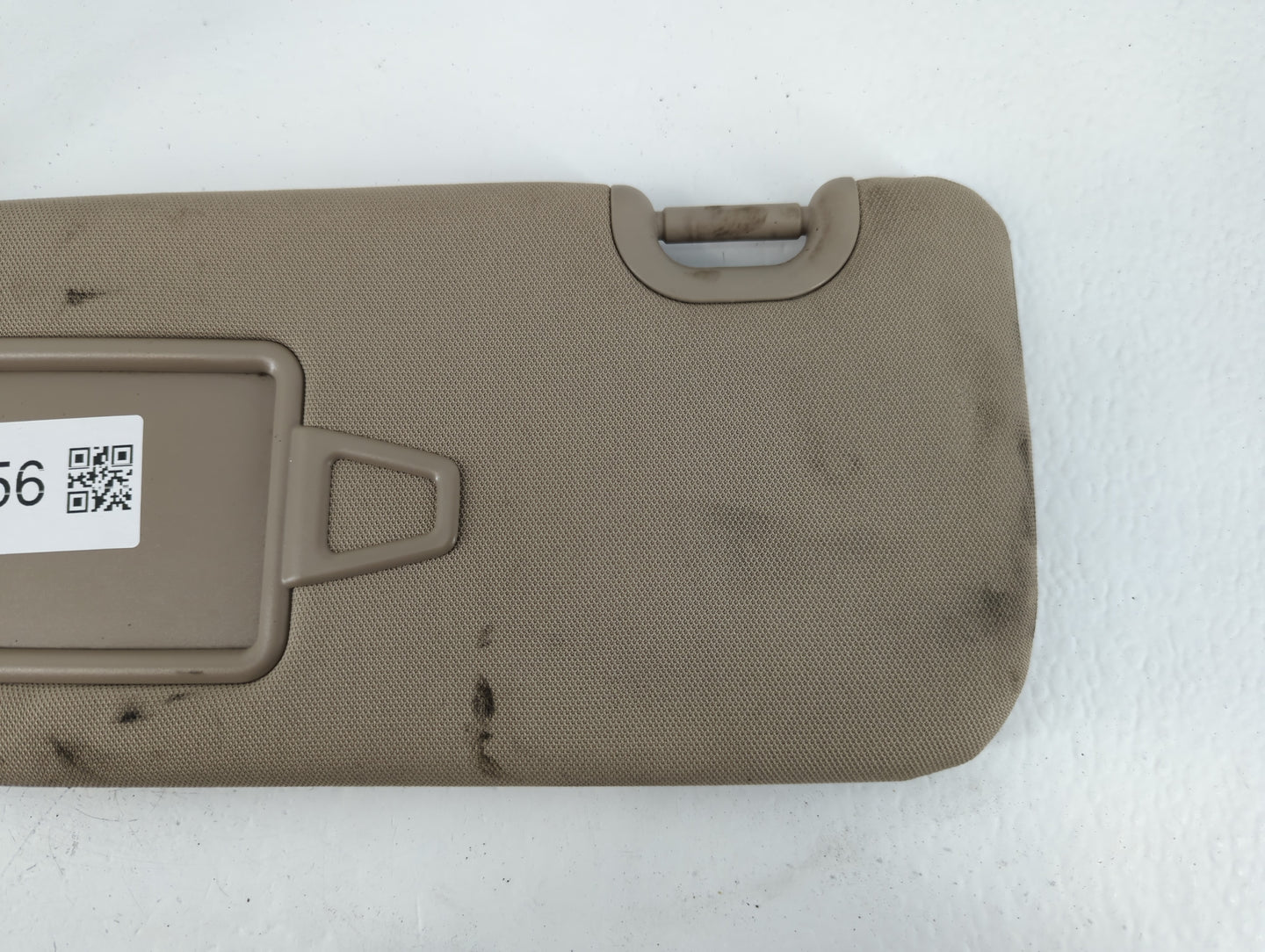 2013-2019 Hyundai Santa Fe Sun Visor Shade Replacement Driver Left Mirror Fits Fits 2013 2014 2015 2016 2017 2018 2019 OEM Used Auto Parts - Oemusedautoparts1.com