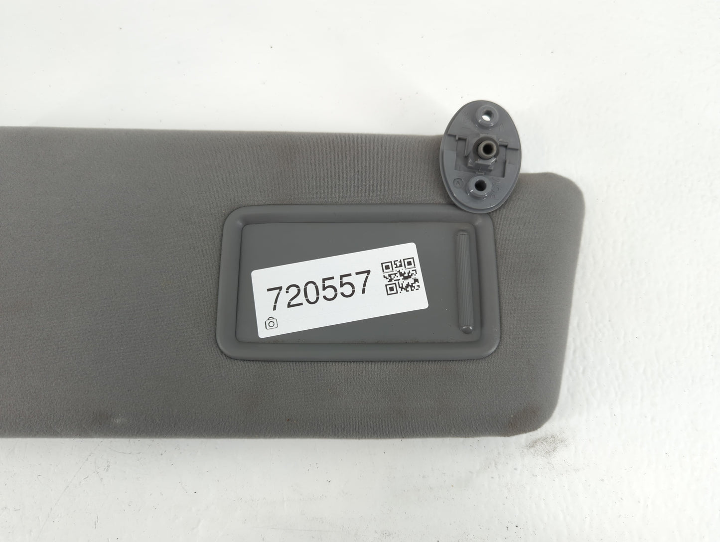 2005-2011 Toyota Tacoma Sun Visor Shade Replacement Passenger Right Mirror Fits Fits 2005 2006 2007 2008 2009 2010 2011 OEM Used Auto Parts - Oemusedautoparts1.com