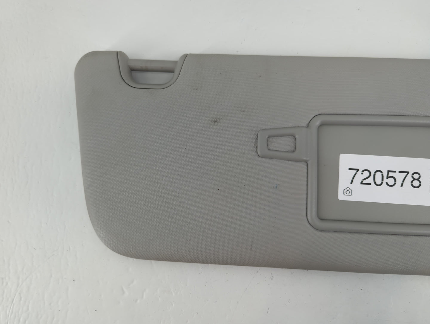 2014-2019 Kia Soul Sun Visor Shade Replacement Passenger Right Mirror Fits Fits 2014 2015 2016 2017 2018 2019 OEM Used Auto Parts - Oemusedautoparts1.com