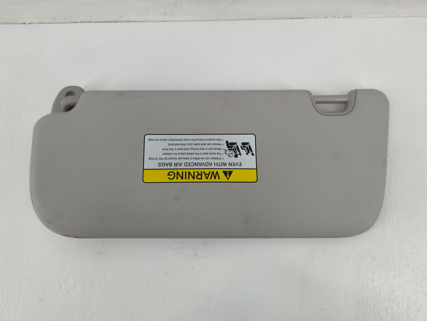 2014-2019 Kia Soul Sun Visor Shade Replacement Passenger Right Mirror Fits Fits 2014 2015 2016 2017 2018 2019 OEM Used Auto Parts - Oemusedautoparts1.com