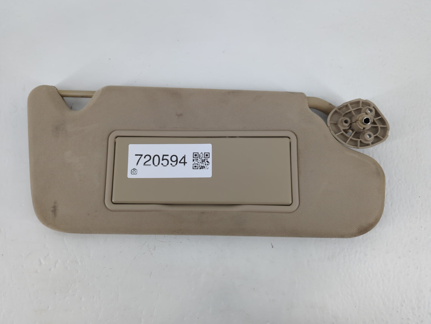 2006-2016 Chevrolet Impala Sun Visor Shade Replacement Passenger Right Mirror Fits OEM Used Auto Parts - Oemusedautoparts1.com