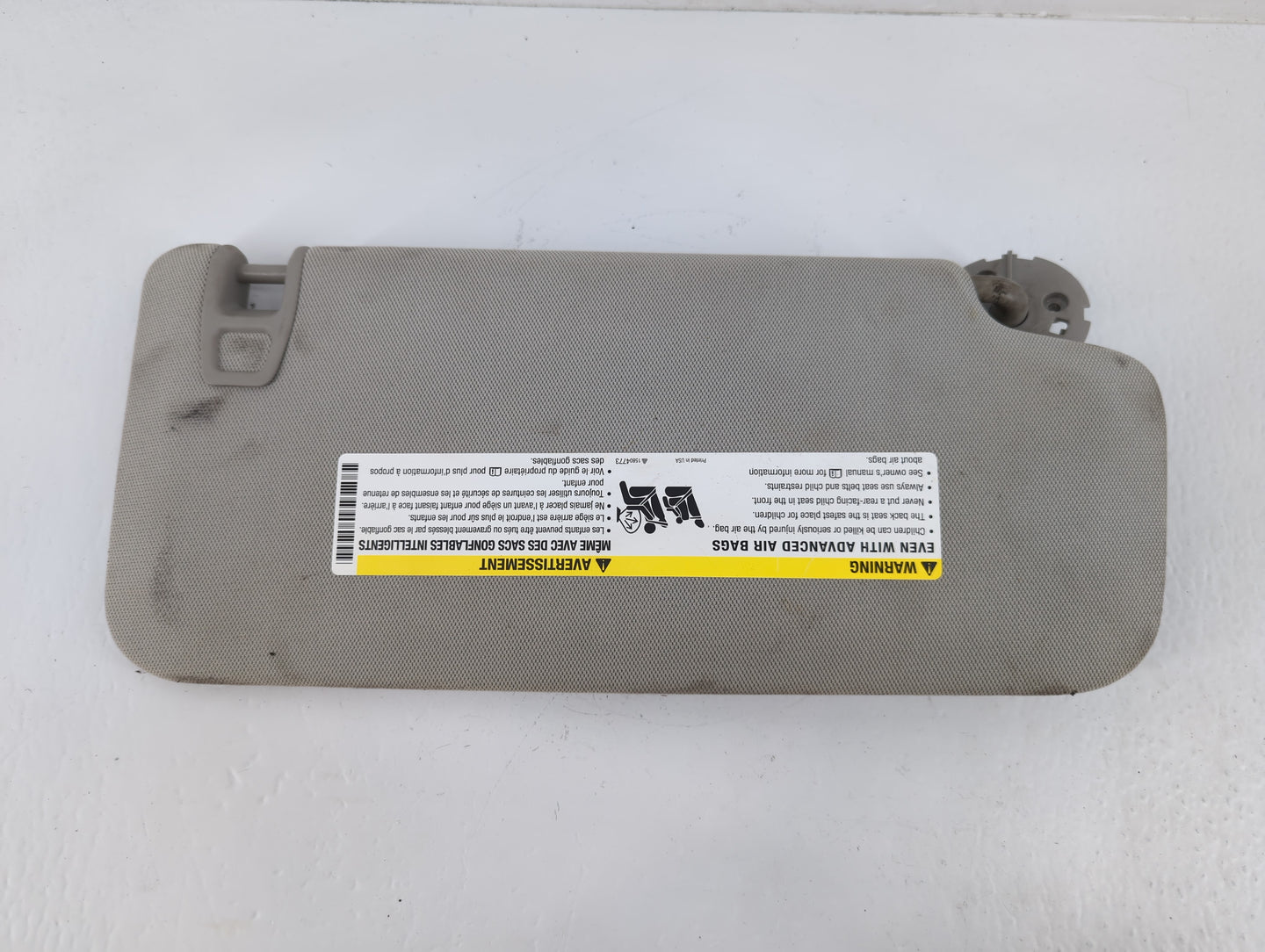 2010-2017 Chevrolet Equinox Sun Visor Shade Replacement Driver Left Mirror Fits Fits 2010 2011 2012 2013 2014 2015 2016 2017 OEM Used Auto Parts - Oemusedautoparts1.com