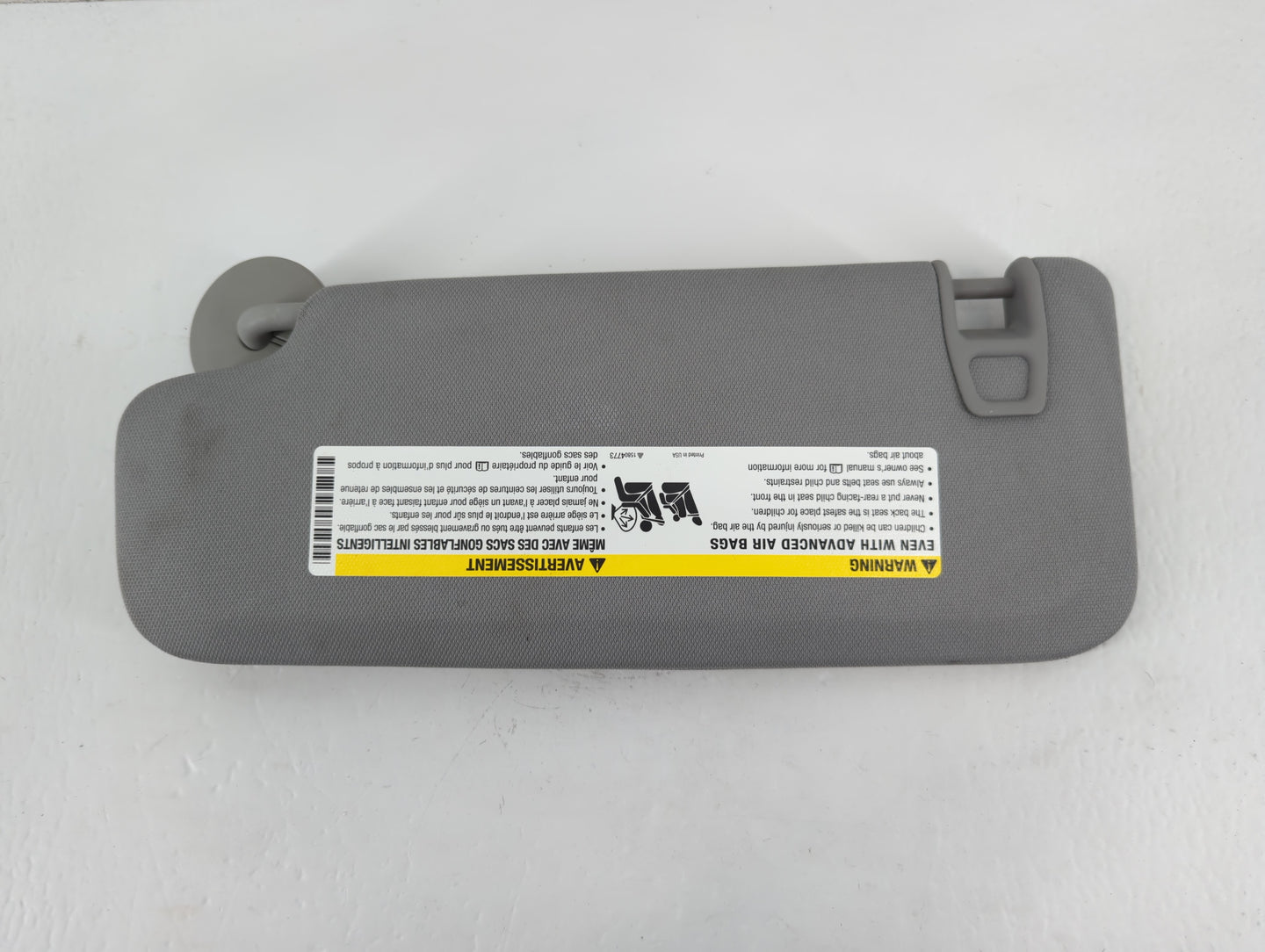 2016-2021 Chevrolet Malibu Sun Visor Shade Replacement Passenger Right Mirror Fits Fits 2016 2017 2018 2019 2020 2021 OEM Used Auto Parts - Oemusedautoparts1.com